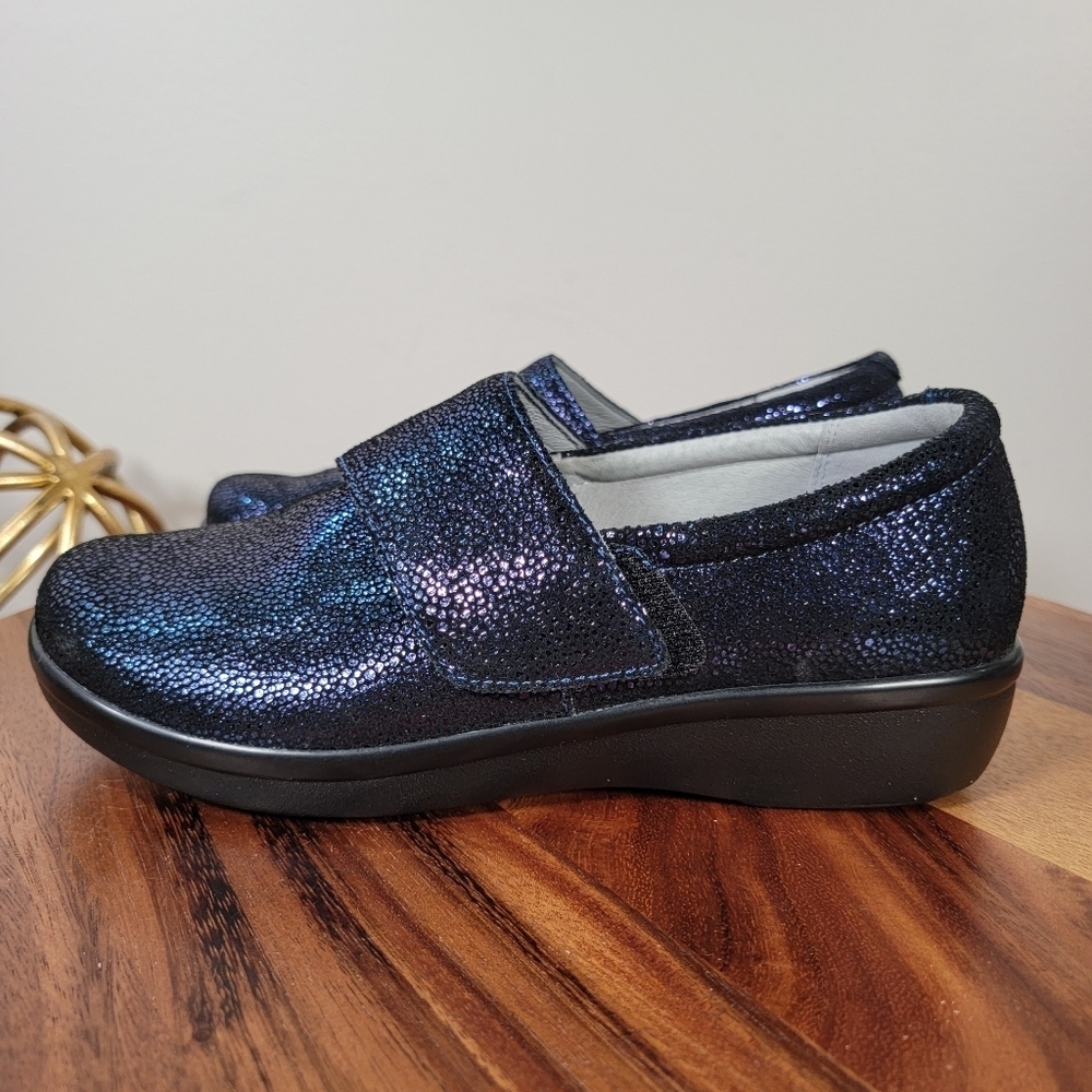 New Alegria Lauryn Sparkly Blue Women's Shoes Size 38 Loafers Comfy Work — image 7 of 8